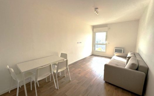 91120 PALAISEAU GARE TGV LOCATION APPARTEMENT T2 MEUBLE 43m2 + PARKING